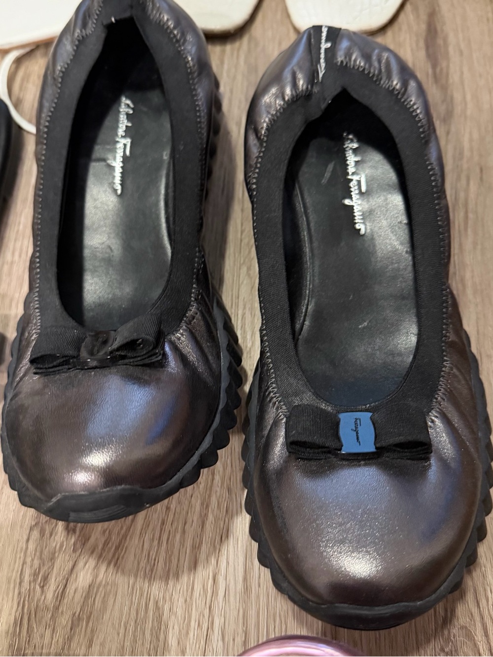 Salvatore Ferragamo Leather Bow Ballet Flats